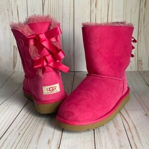 NEW Ugg Youth Bailey Bow Hot Pink size 5
